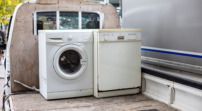 家電を不用品回収してもらう時の注意点や費用を解説