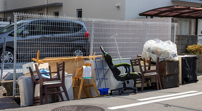 不用品回収を依頼した際の費用相場は？単品から大量処分まで
